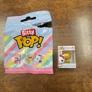 Hello Kitty and Friends Bitty Pop! Gold Hello Kitty Rare 1/32